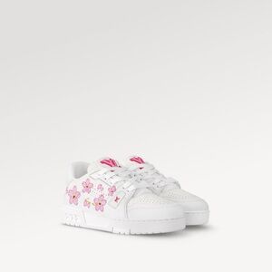 SOLD!! Price drop!! LV x TM Trainer Sneaker (7.5)